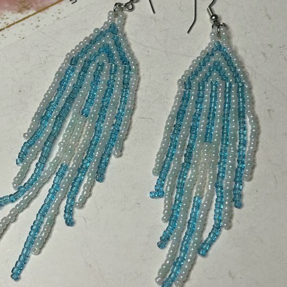 Chic Aqua Beaded Fringe Earrings - Picture 3 of 3